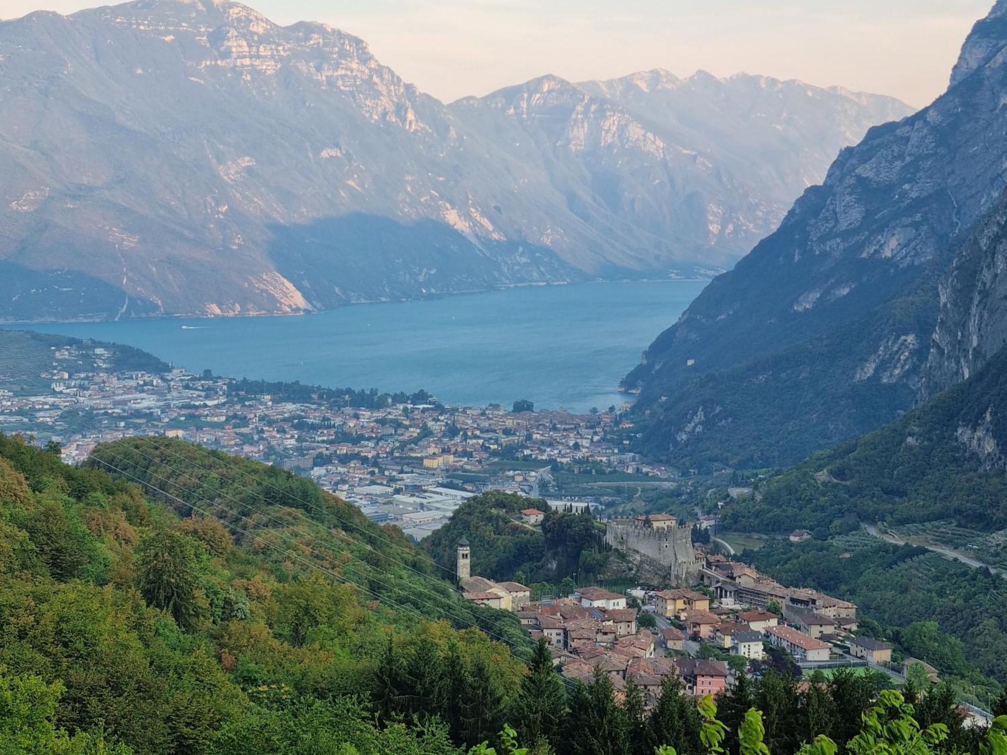 Appartamento Laura Riva del Garda Dış mekan fotoğraf